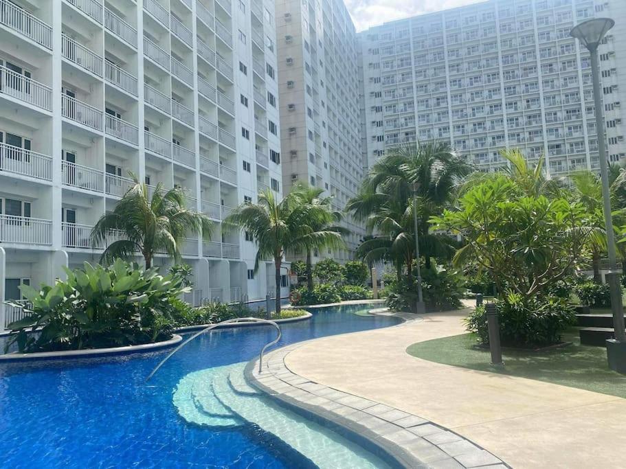 Shore 1 & 3 Residences Moa 1Br With Balcony By Darpm مانيلا المظهر الخارجي الصورة
